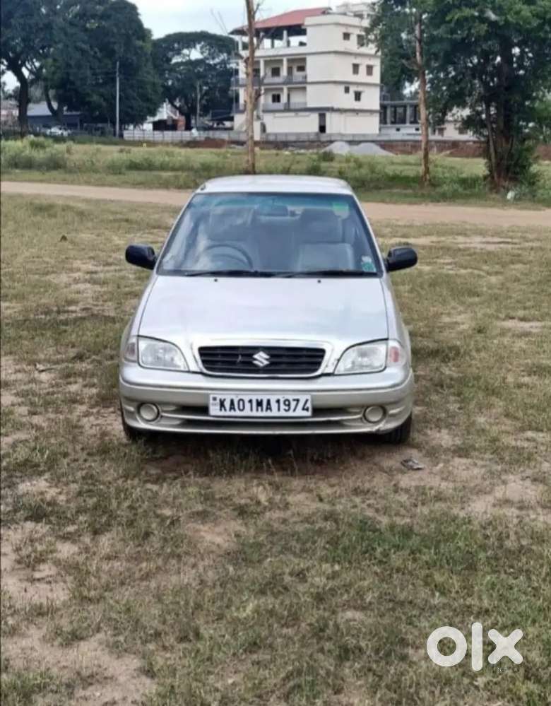 Maruti Suzuki Esteem 2004