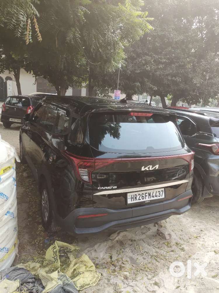 Kia Carens Brand New Model First Owner