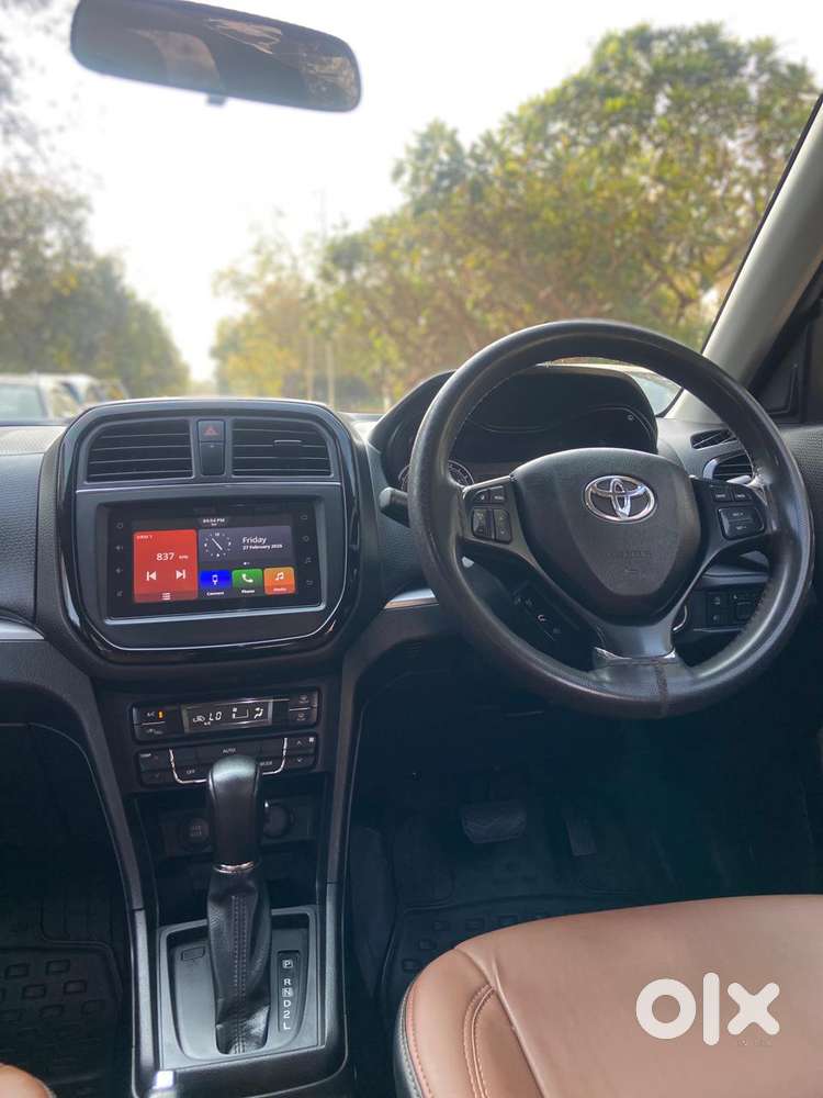 Toyota Urban Cruiser Cruiser High, 2022, Petrol