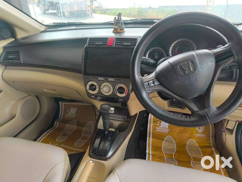 Honda City 2011-2013 V At Exclusive, 2011, Petrol