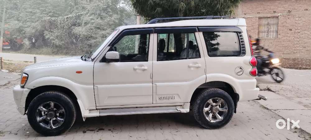 Mahindra Scorpio Classic 2011 Fourth Owner