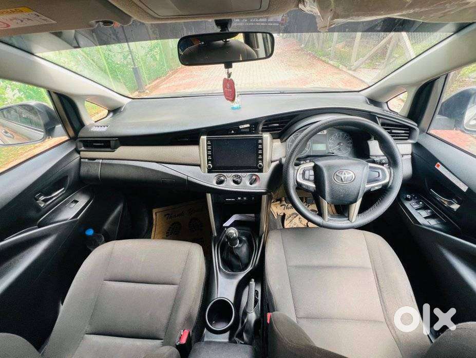 Toyota Innova Crysta 2.4 G Mt 7 Str, 2024, Diesel