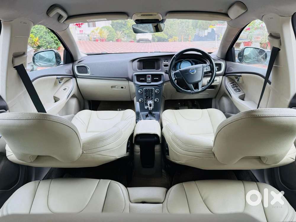 Volvo V40 Cross Country T4, 2015, Petrol