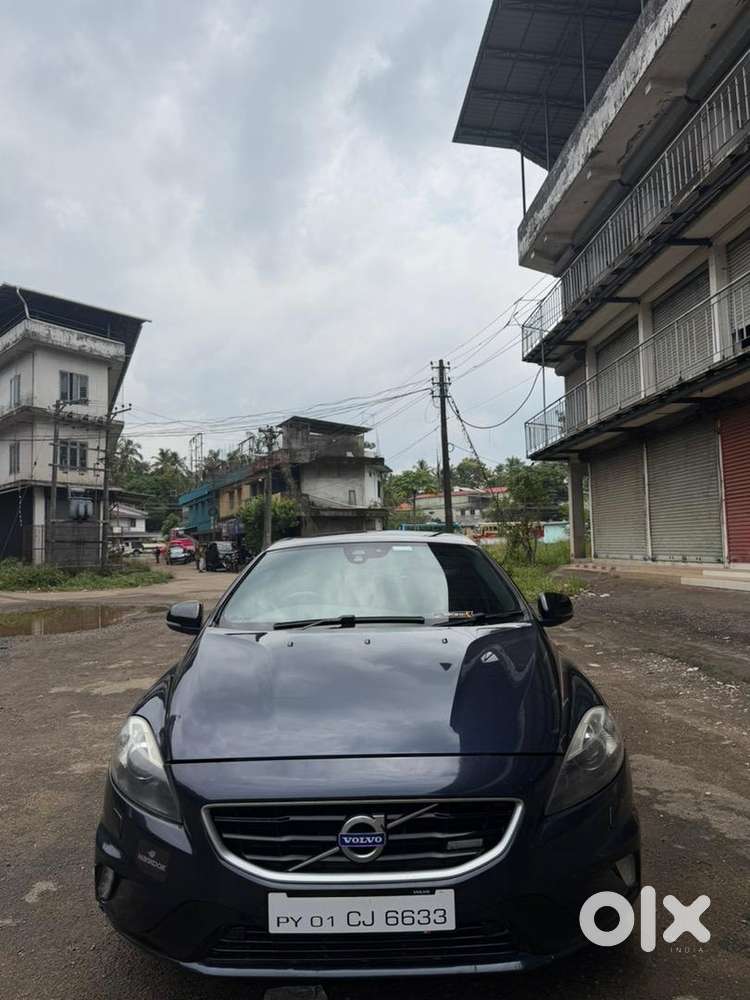 Volvo V40 2015 Diesel Well Maintained