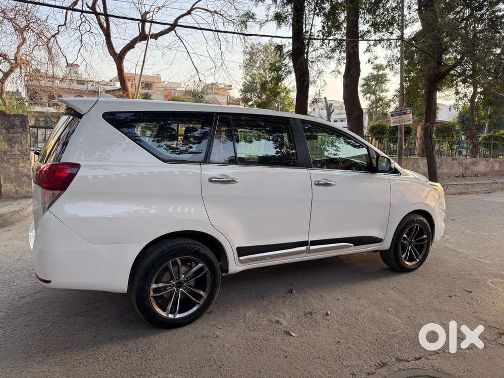 Toyota Innova Crysta 2.4 V 7 Str, 2020, Diesel