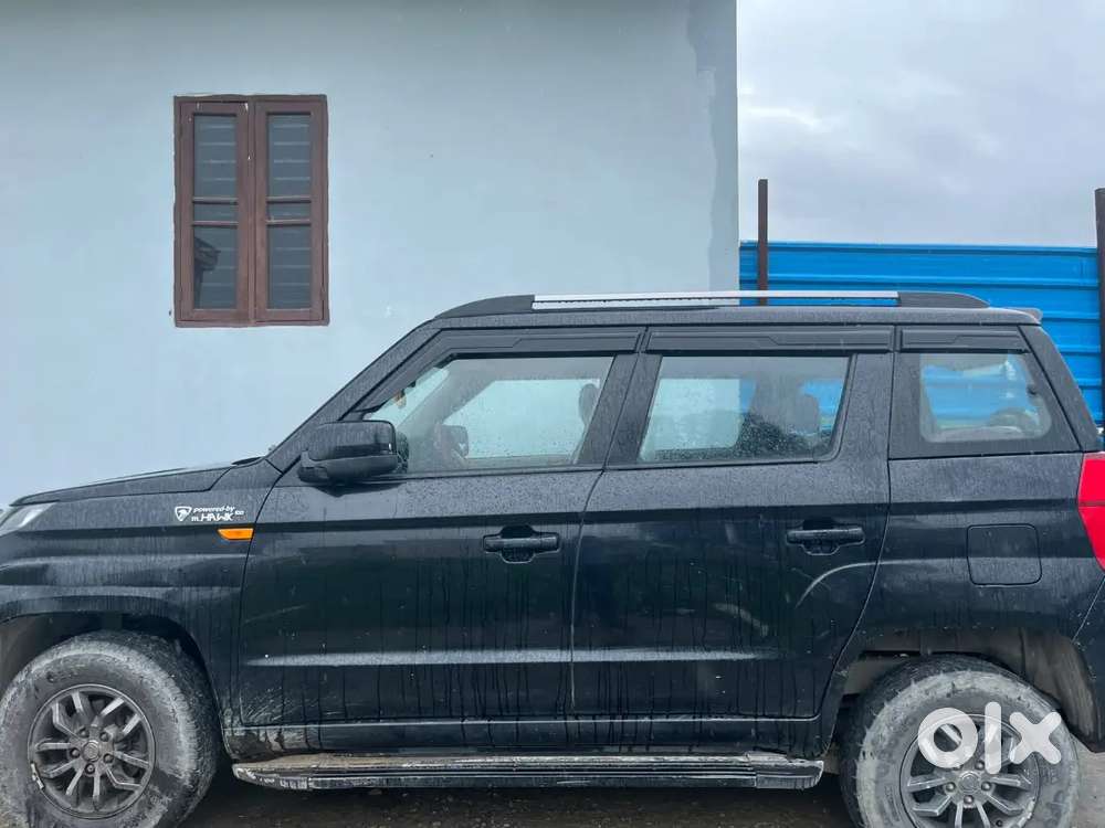 Mahindra Tuv 300 1.5 T10 2017 Car