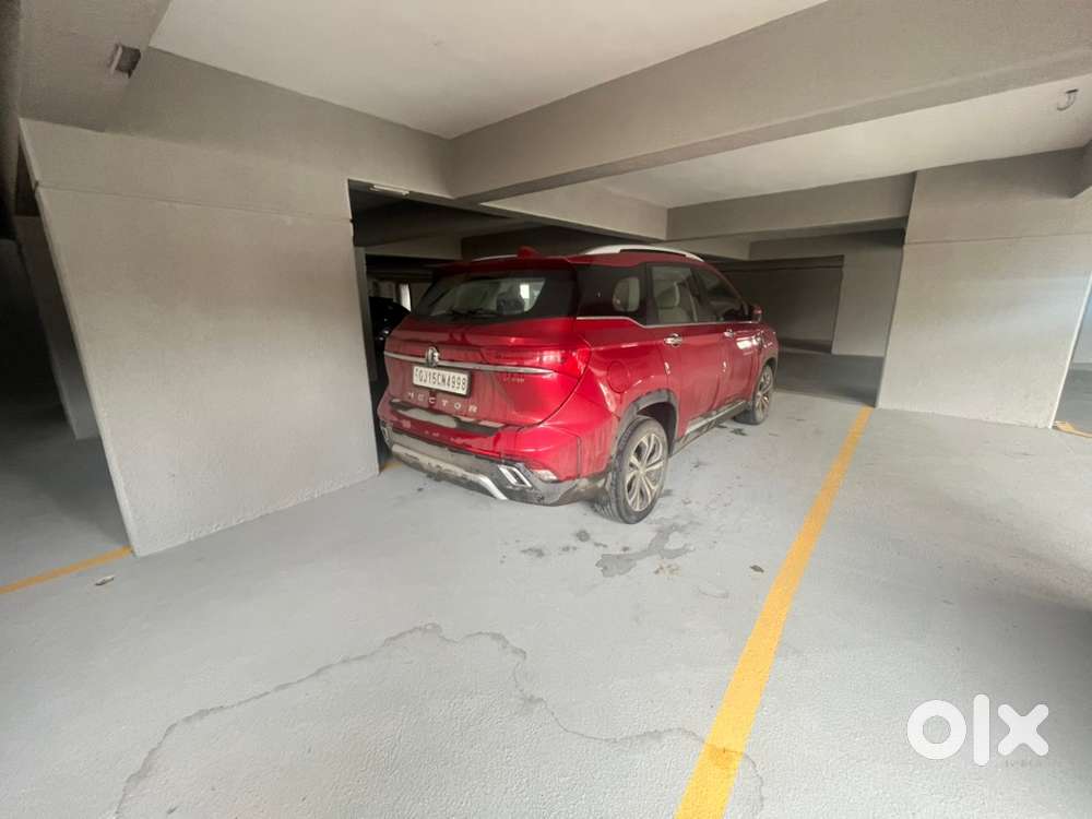 Mg Hector Savvy 2023, Automatic Petrol Car
