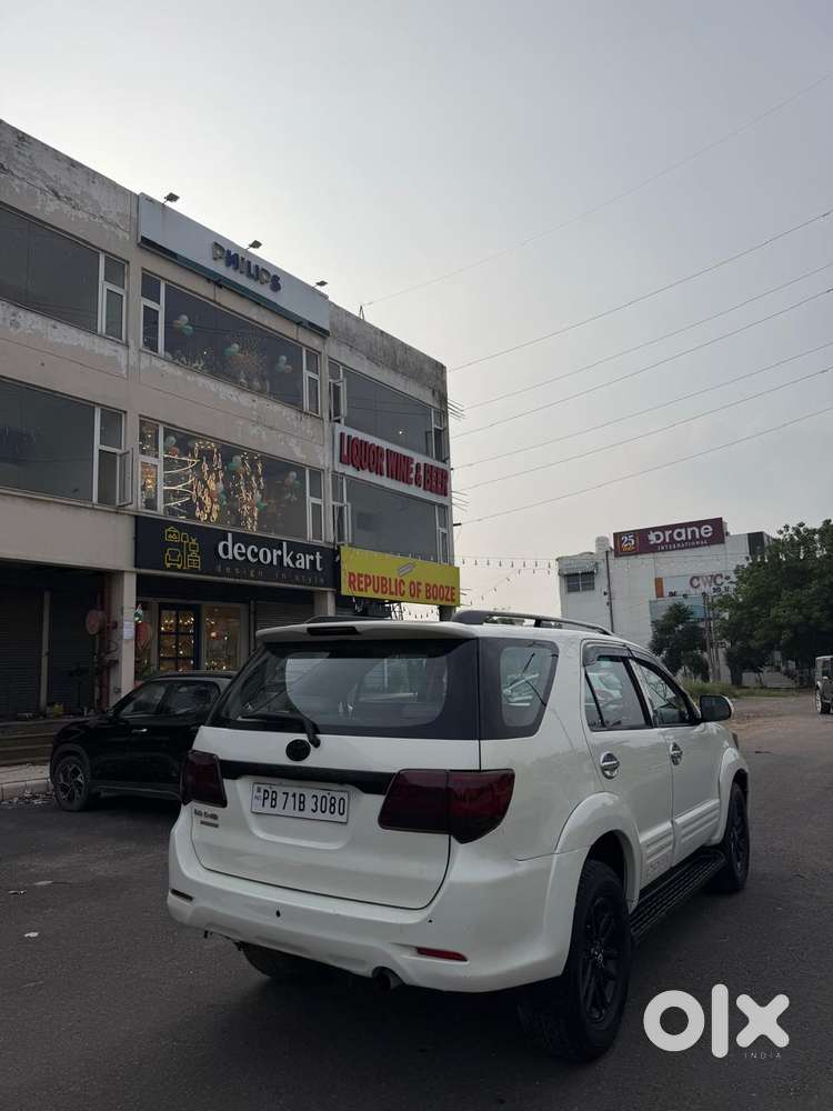 Toyota Fortuner 3.0 4x2 Automatic, 2013, Diesel
