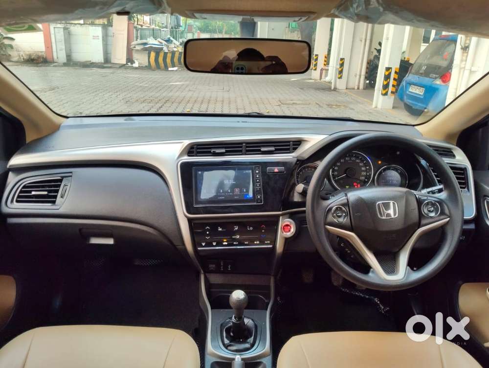 Honda City V Mt Exclusive, 2021, Petrol