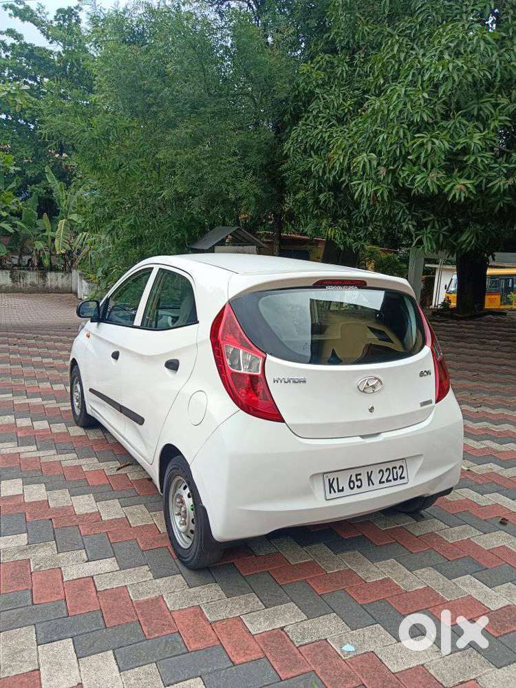 Hyundai Eon Era +, 2017, Petrol