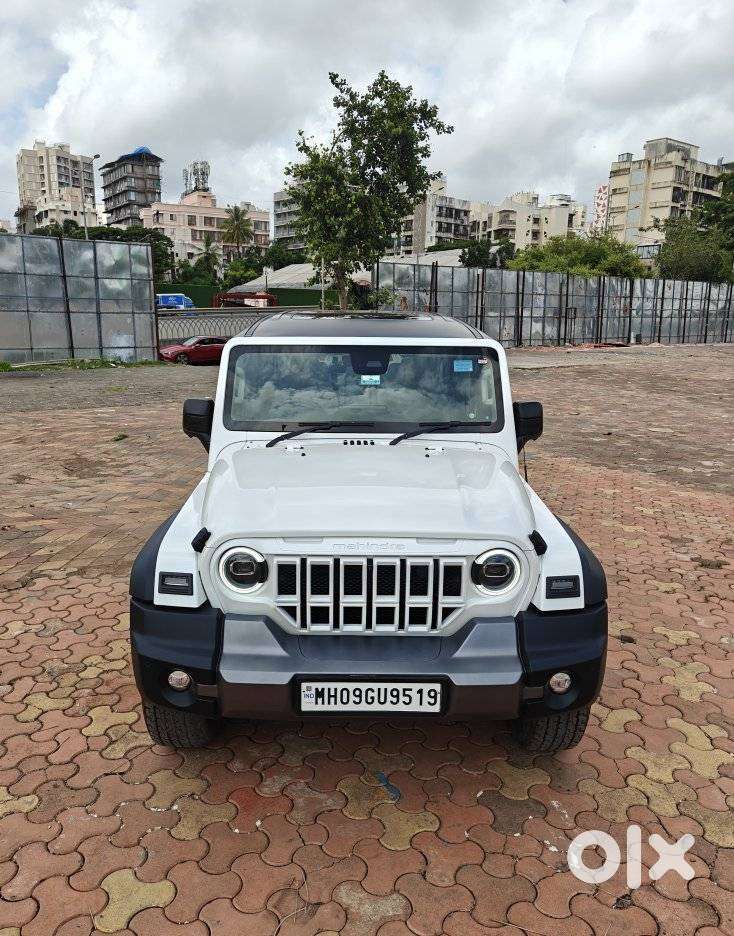 Mahindra Thar Roxx Ax7l Rwd At, 2025, Petrol