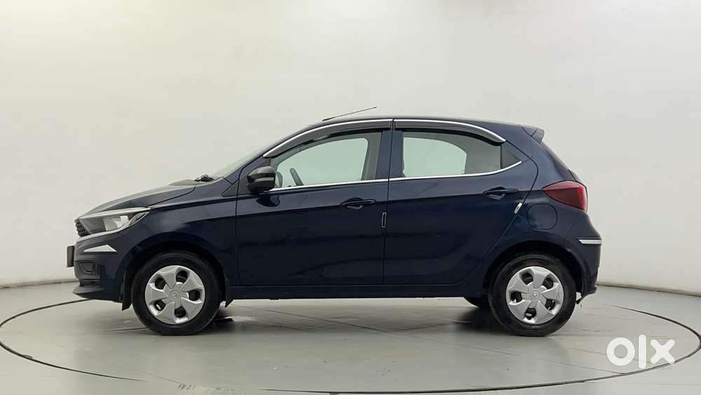 Tata Tiago 1.05 Revotorq Xt Option, 2023, Petrol