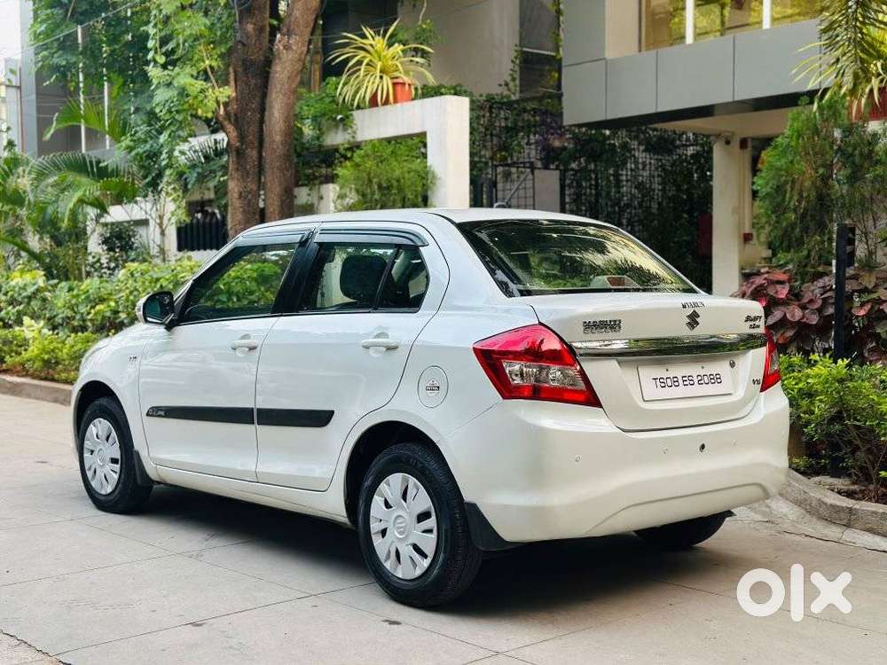 Maruti Suzuki Dzire 1.2 Vxi, 2015, Petrol