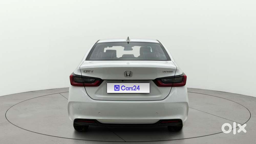 Honda City 1.5 V CVT i-VTEC MT, 2023, Petrol