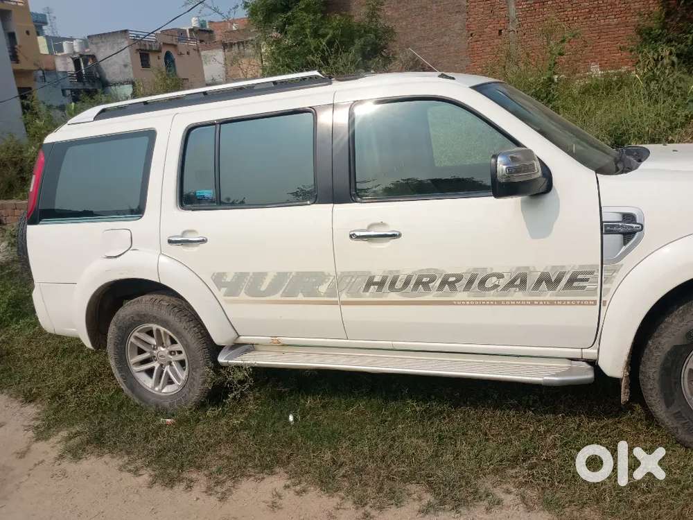 Ford Endeavour