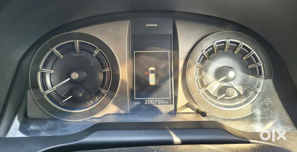 Toyota Innova Crysta 2.8 Z, 2017, Diesel