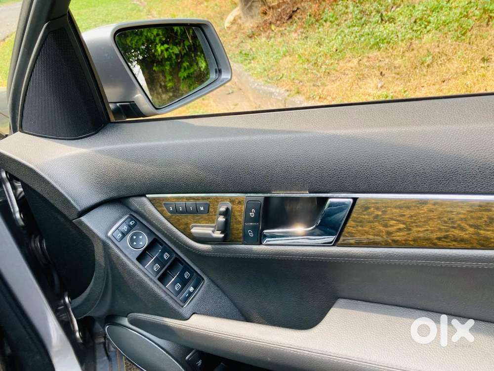 Mercedes-benz C-class 2011 Diesel 3800 Km Driven