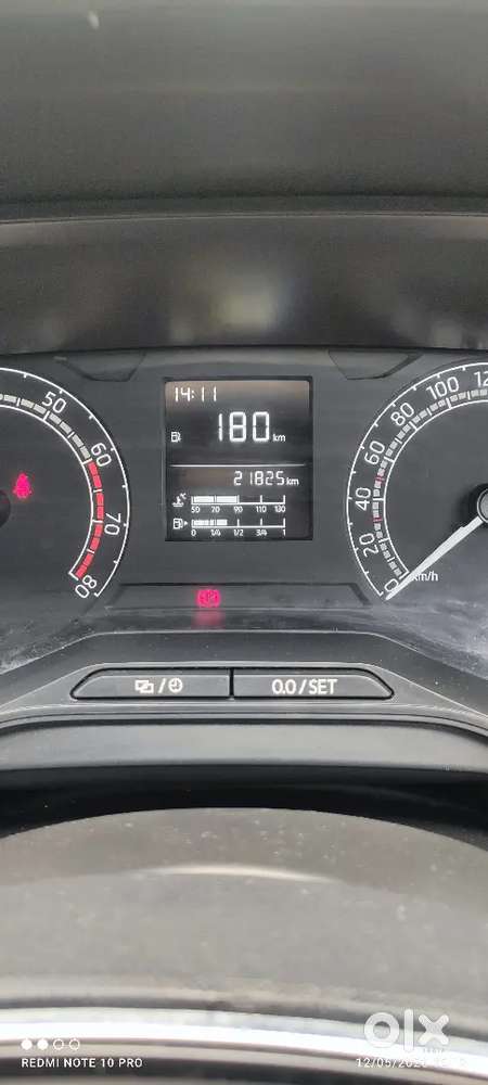 Skoda Kushaq Active Plus (20930 Kms)manual