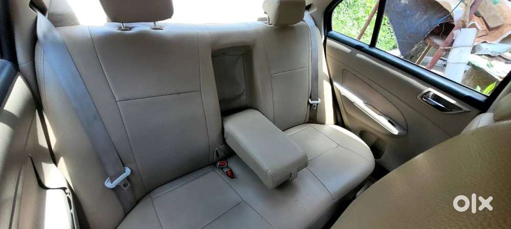 Maruti Suzuki Swift Dzire Vxi Optional, 2015, Petrol