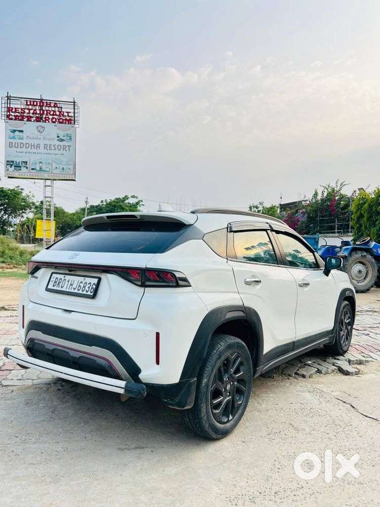 Maruti Suzuki Fronx Delta Plus 1.2 Mt, 2023, Petrol