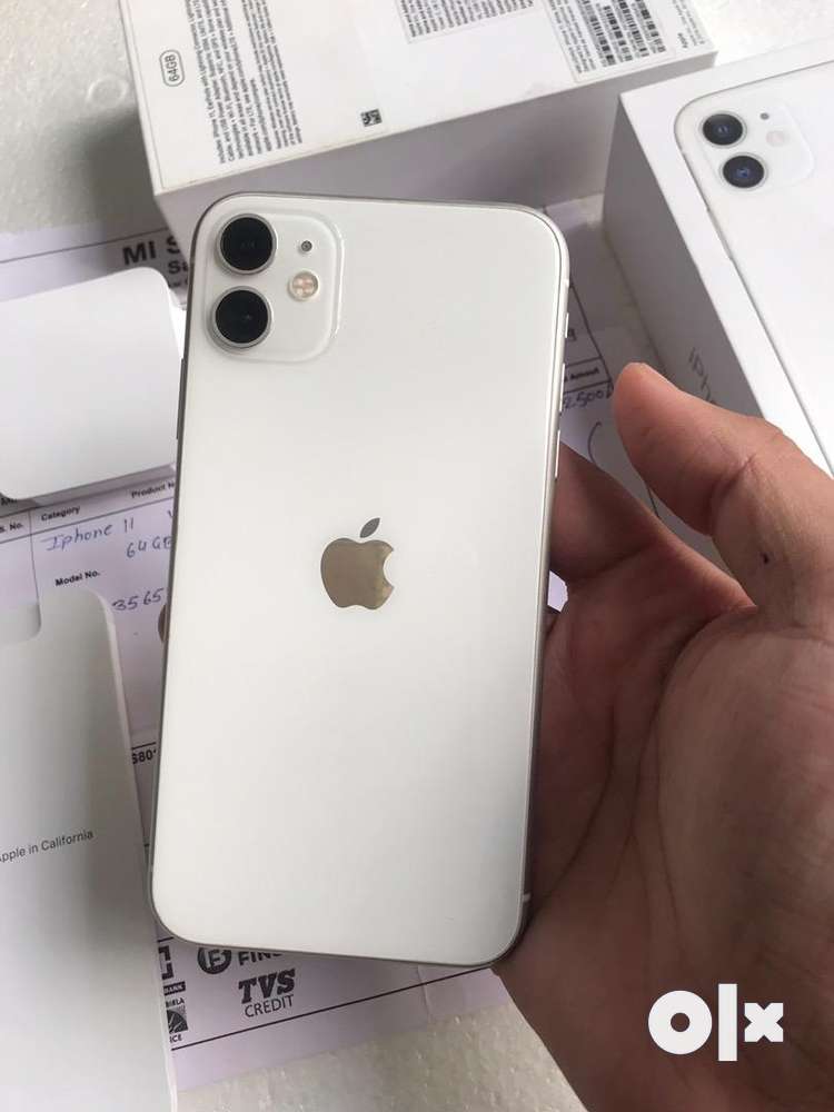 Iphone 11 white - Mobile Phones - 1754647984