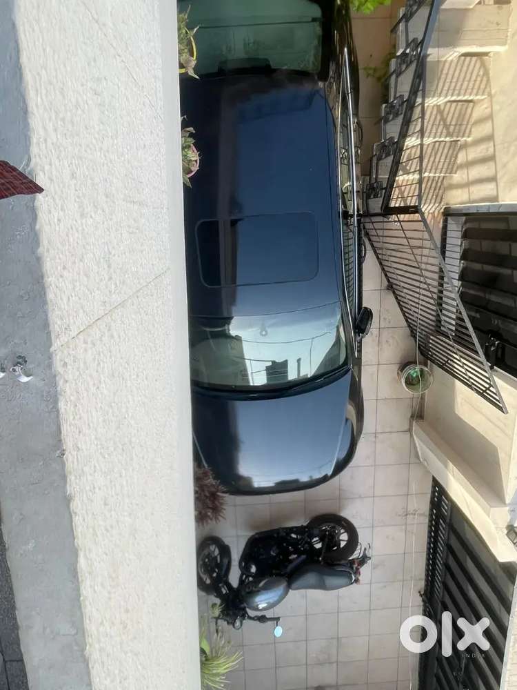 Audi A4 Diesel Automatic 95000 Km Driven 2012