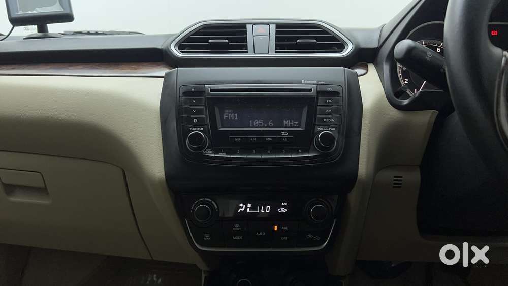 Maruti Suzuki Dzire 1.2 Zxi Amt, 2017, Petrol