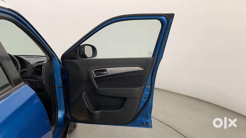 Maruti Suzuki Vitara Brezza Zdi+ Dual Tone Mt, 2017, Diesel