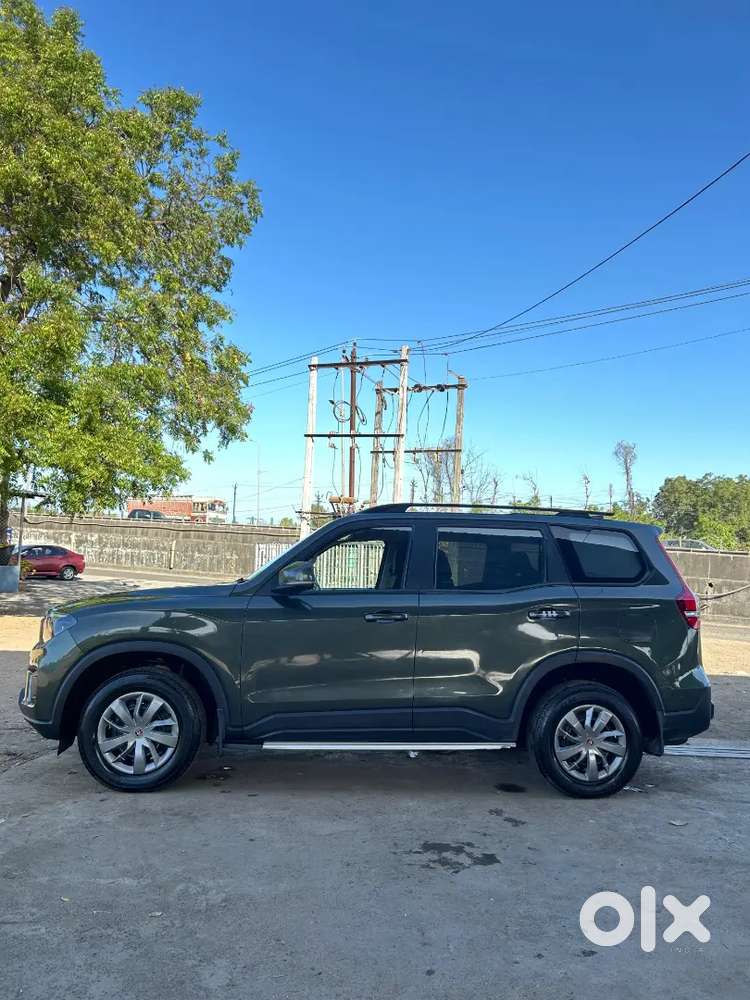 Full Show Room Condition .
New Tyre & Insurances Running
Single Use.