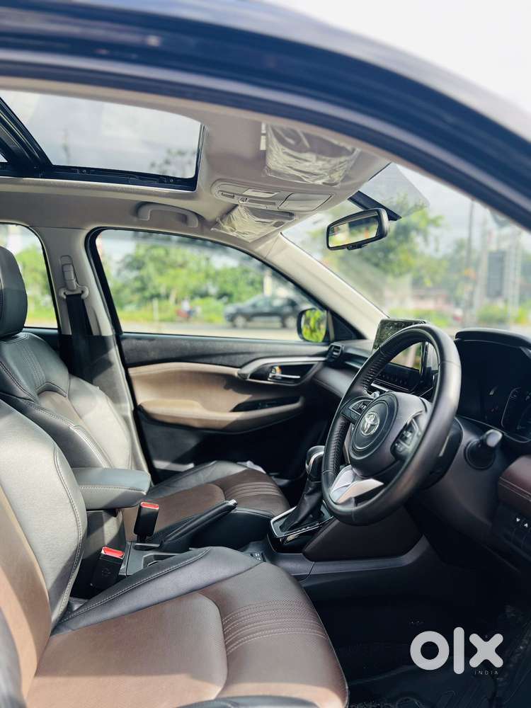 Toyota Urban Cruiser Hyryder V Hybrid Aero Edition, 2023, Petrol