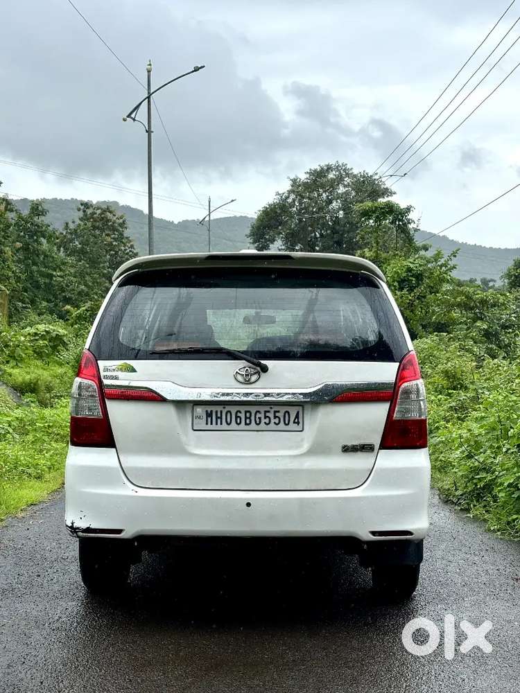 Toyota Innova 2.5 August 2012