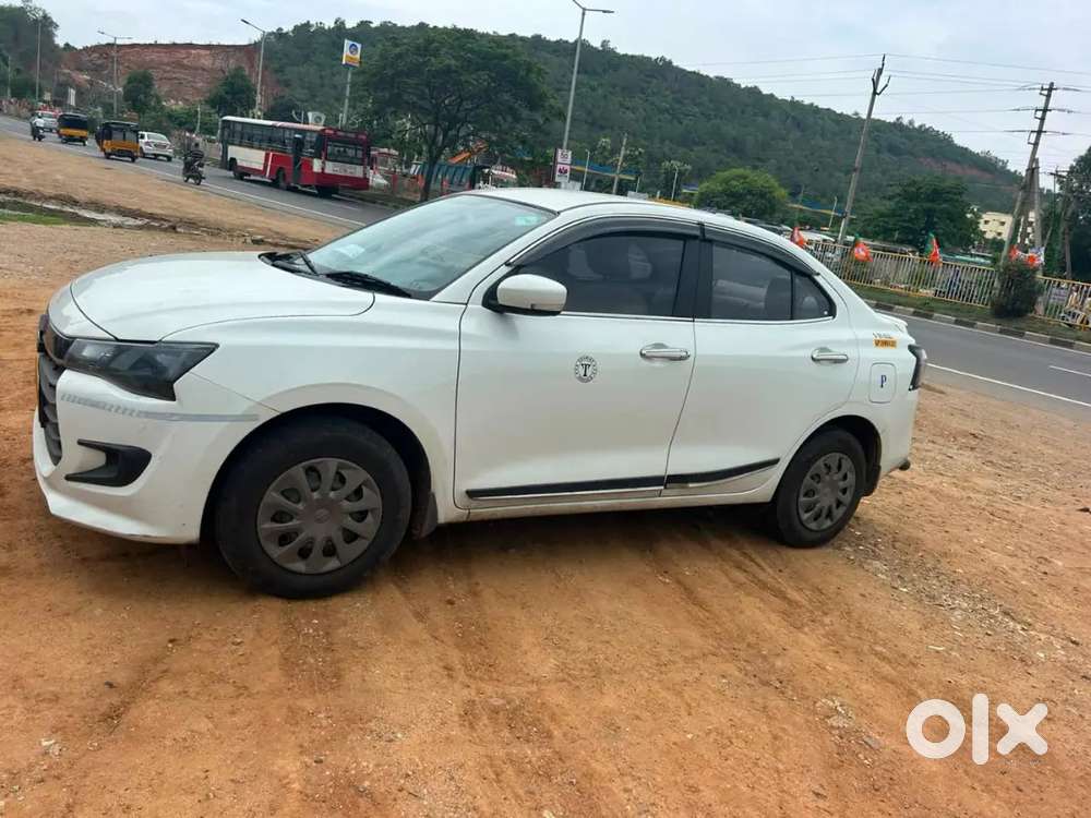 Maruti Suzuki Dzire 2016