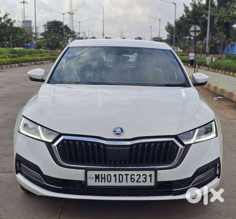 Skoda Octavia, 2021, Petrol