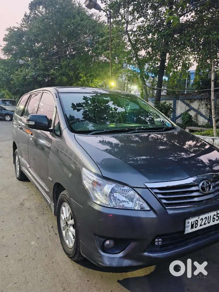 Toyota Innova 2013 Diesel Well Maintained