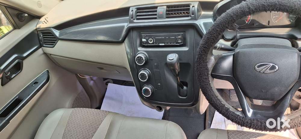 Mahindra Kuv 100 2016-2017 Mfalcon G80 K4 Plus, 2017, Petrol