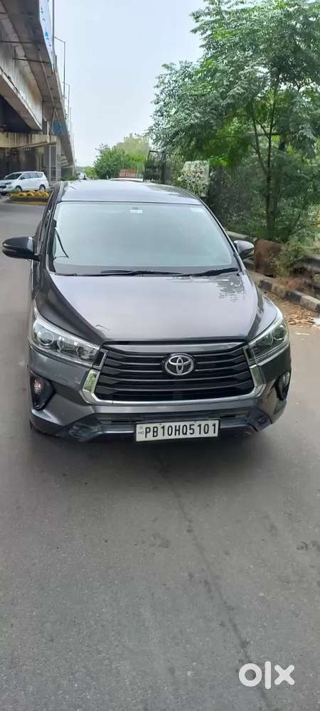Toyota Innova Crysta [2020-ongoing] 2.4 Vx 8 Str, 2021, Diesel