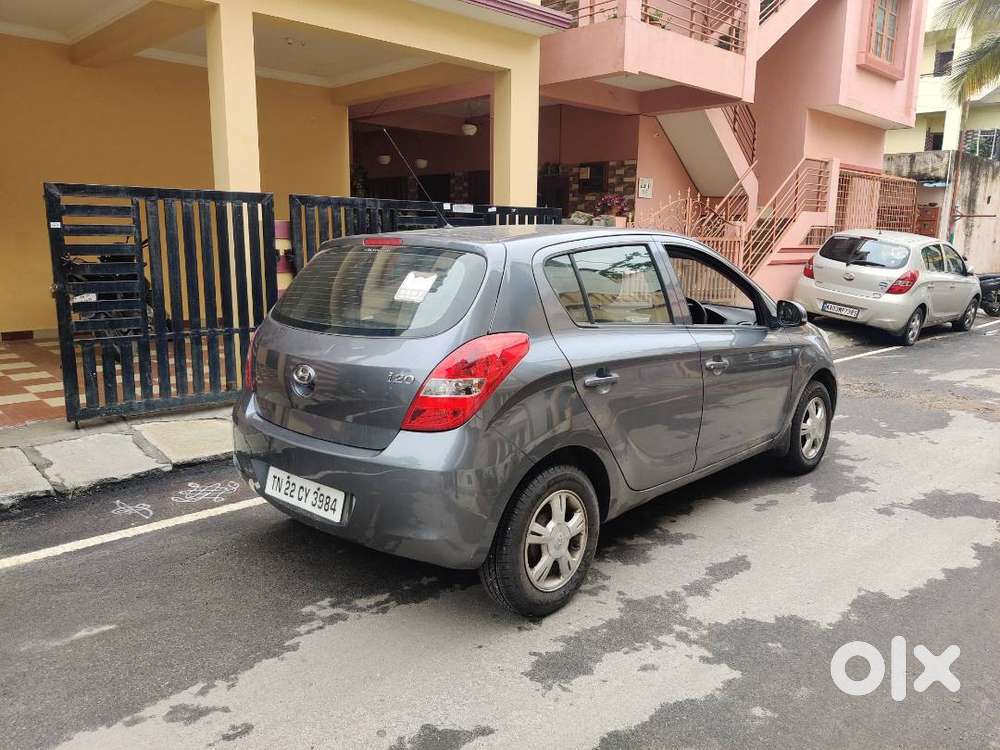 Well Maintained Hyundai I20 Sportz Diesel 2011 Model