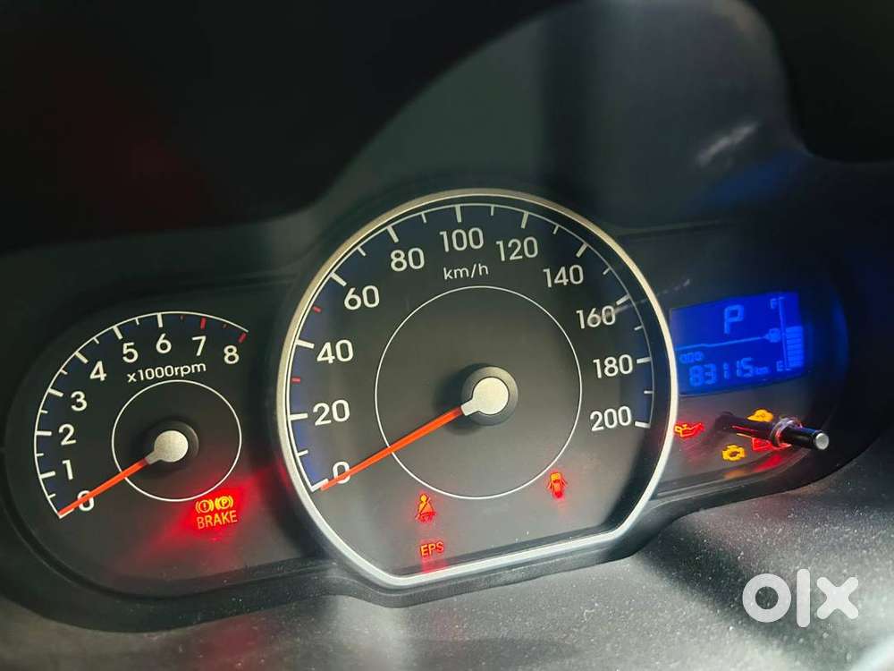 Hyundai I10 Sportz 2011