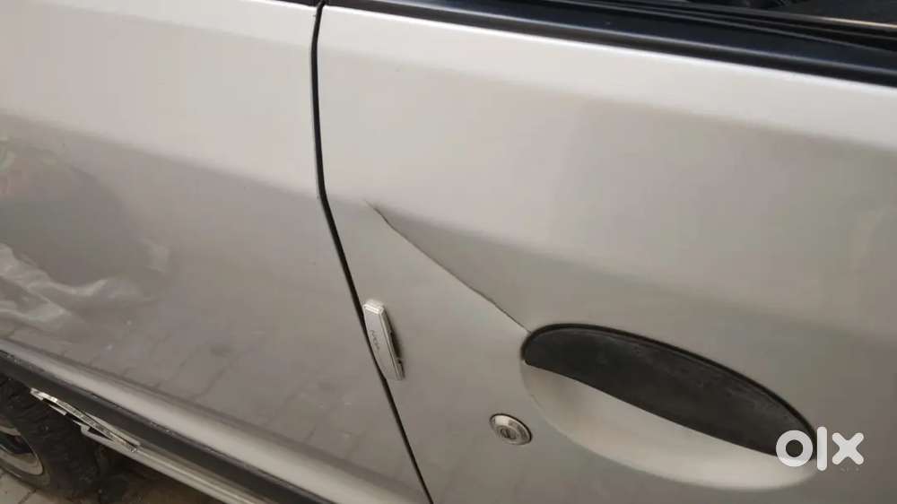 Hyundai Santro 2002 Petrol 28650 Km Driven Single Owner