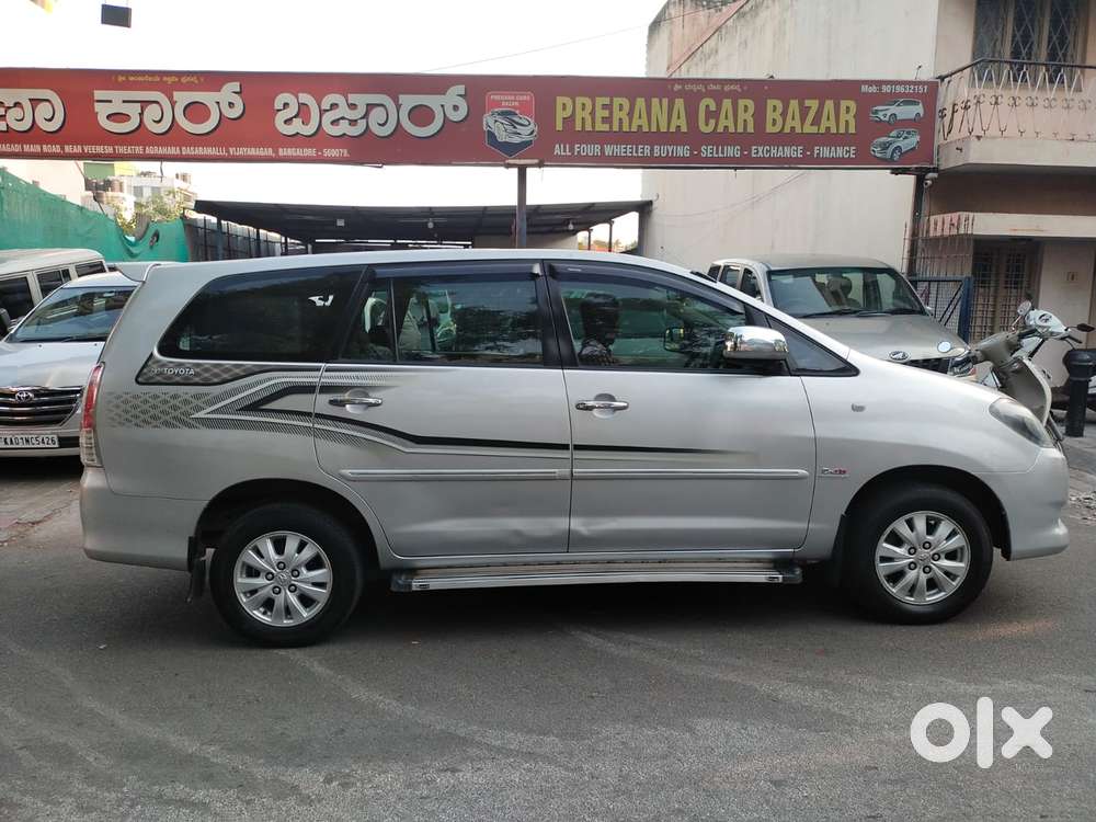 Toyota Innova 2.5 Vx 8 Str Bs-iii, 2011, Diesel