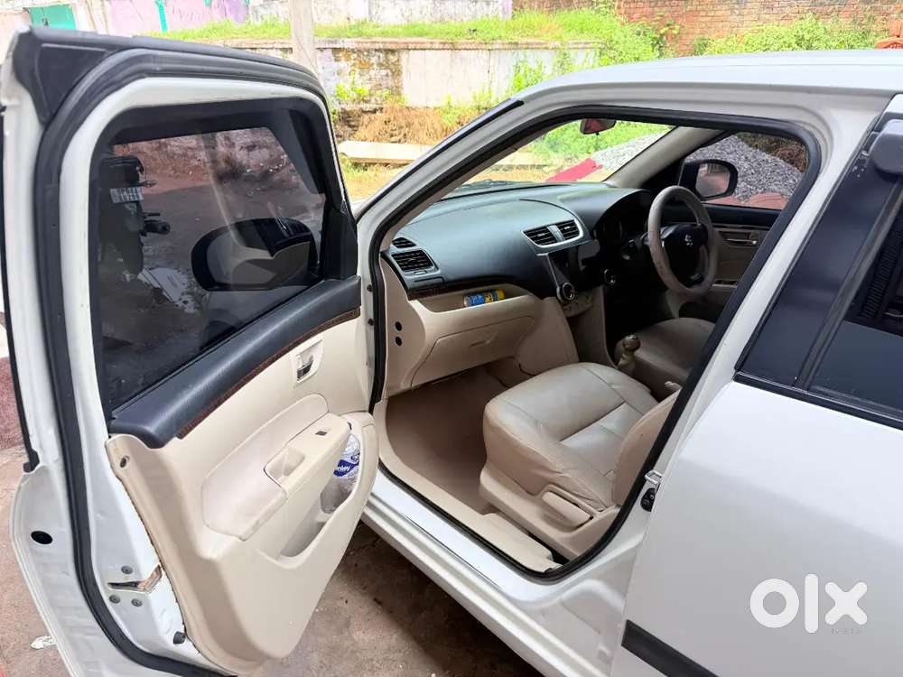 Maruti Suzuki Dzire 2015 Diesel 80000 Km Driven