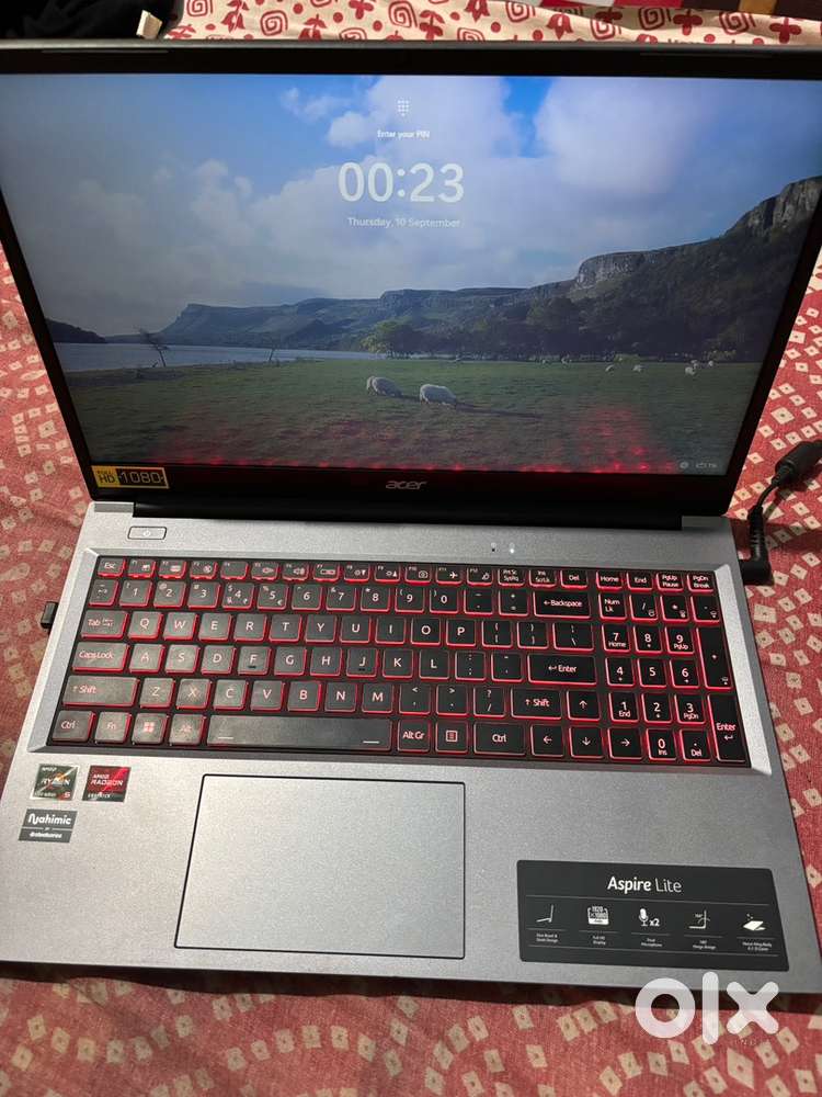Acer aspire lite 16 gb ram 512 gb ssd with rgb backlit keyboard