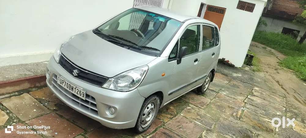 Maruti Suzuki Zen Estilo 2011
