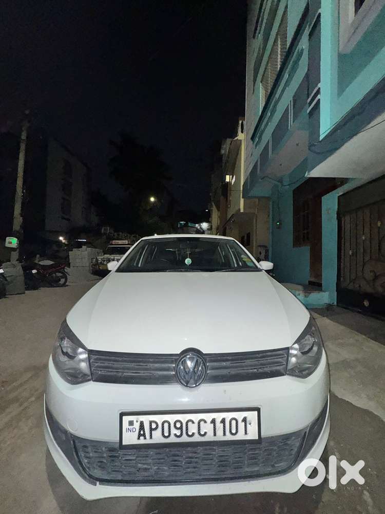Volkswagen Polo Petrol 2011 Showroom Conditon
