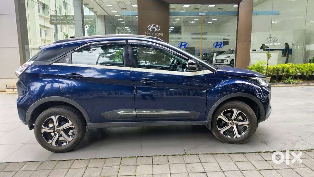Tata Nexon Amt Xza Plus, 2023, Petrol