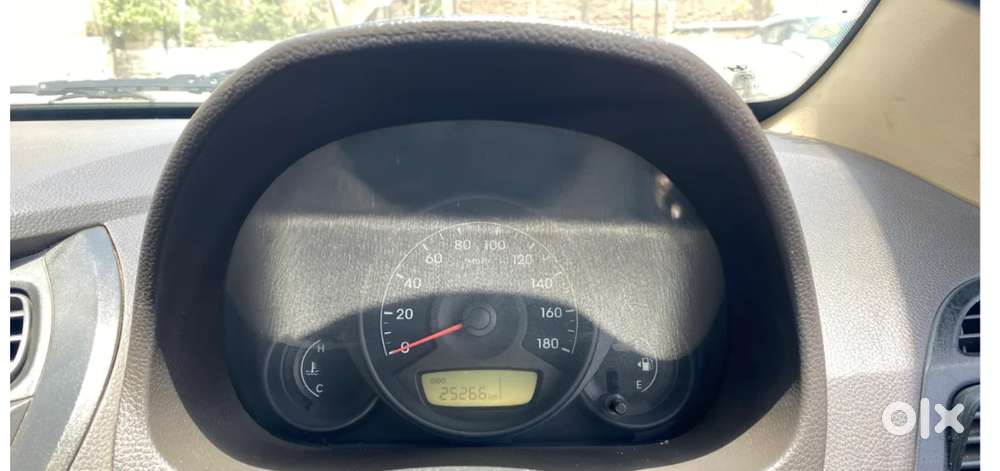 2015 Hyundai Eon D-lite+ - Real Ads