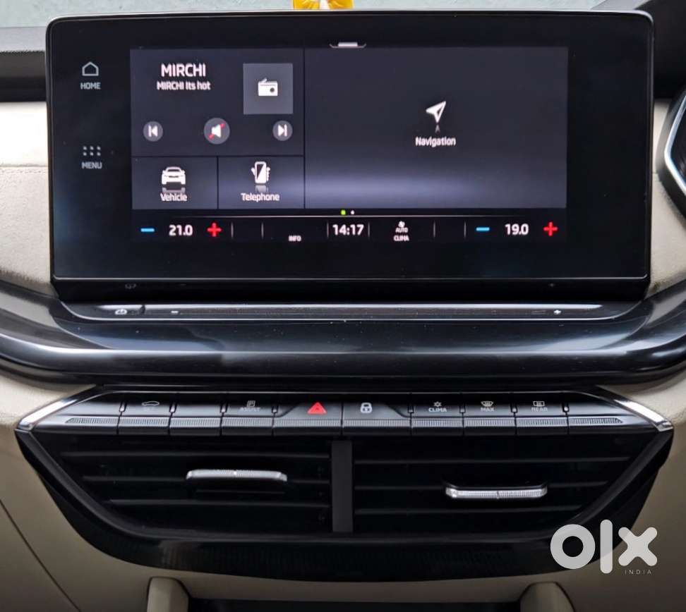 Skoda Octavia 2.0 L K Tsi At, 2022, Petrol