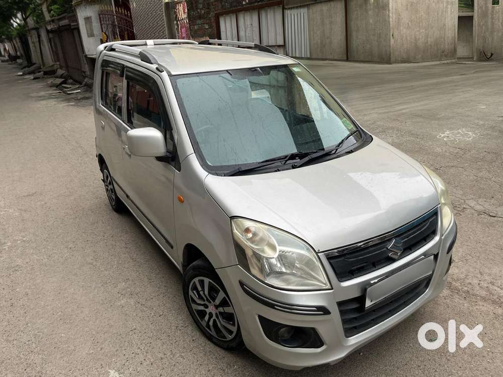 Maruti Suzuki Wagon R 1.0 Vxi Amt, 2016, Petrol