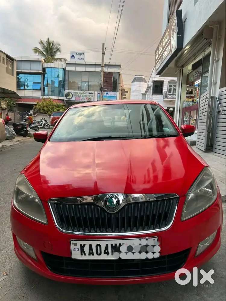 Skoda Rapid 1.6 Tdi 2012 Elegance Plus