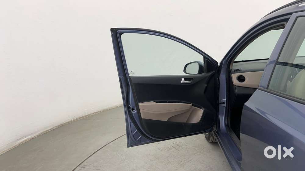 Hyundai Grand I10 1.2 Kappa Vtvt Asta (o) At, 2016, Petrol